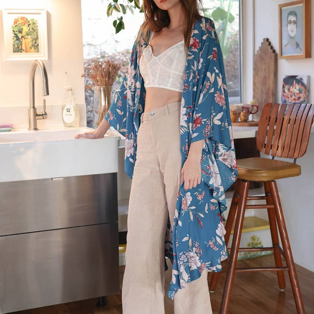 NWOT Blue Floral Print Boho Tie Waist Kimono - Picture 2 of 5